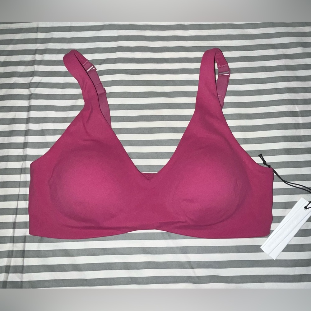 Paragon Fitwear Magenta Wireless Sports Bra